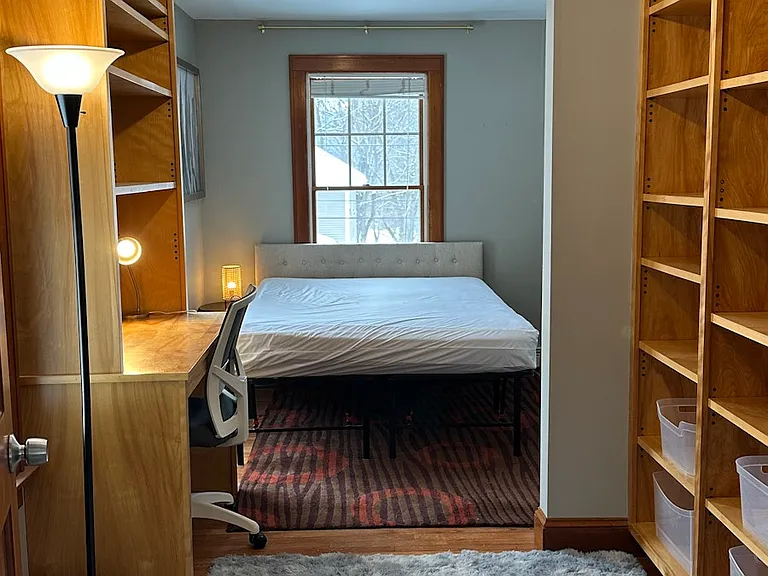 5 Mack Ave — Photo 16