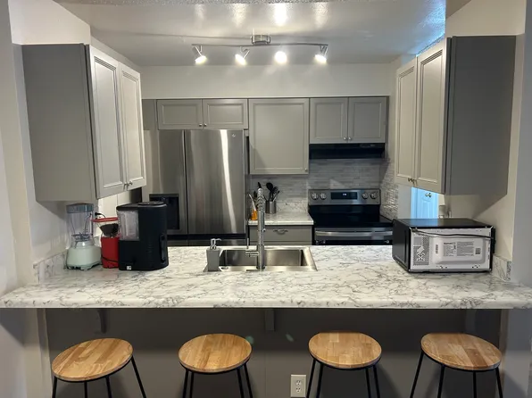 14700 E Kentucky Dr APT 518, Aurora, CO 80012
