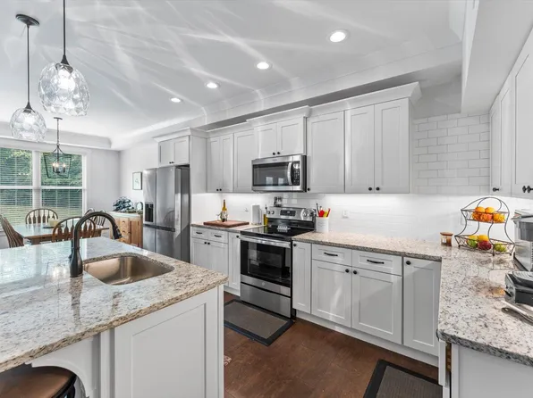 847 Ferrymans Way, Chattanooga, TN 37419