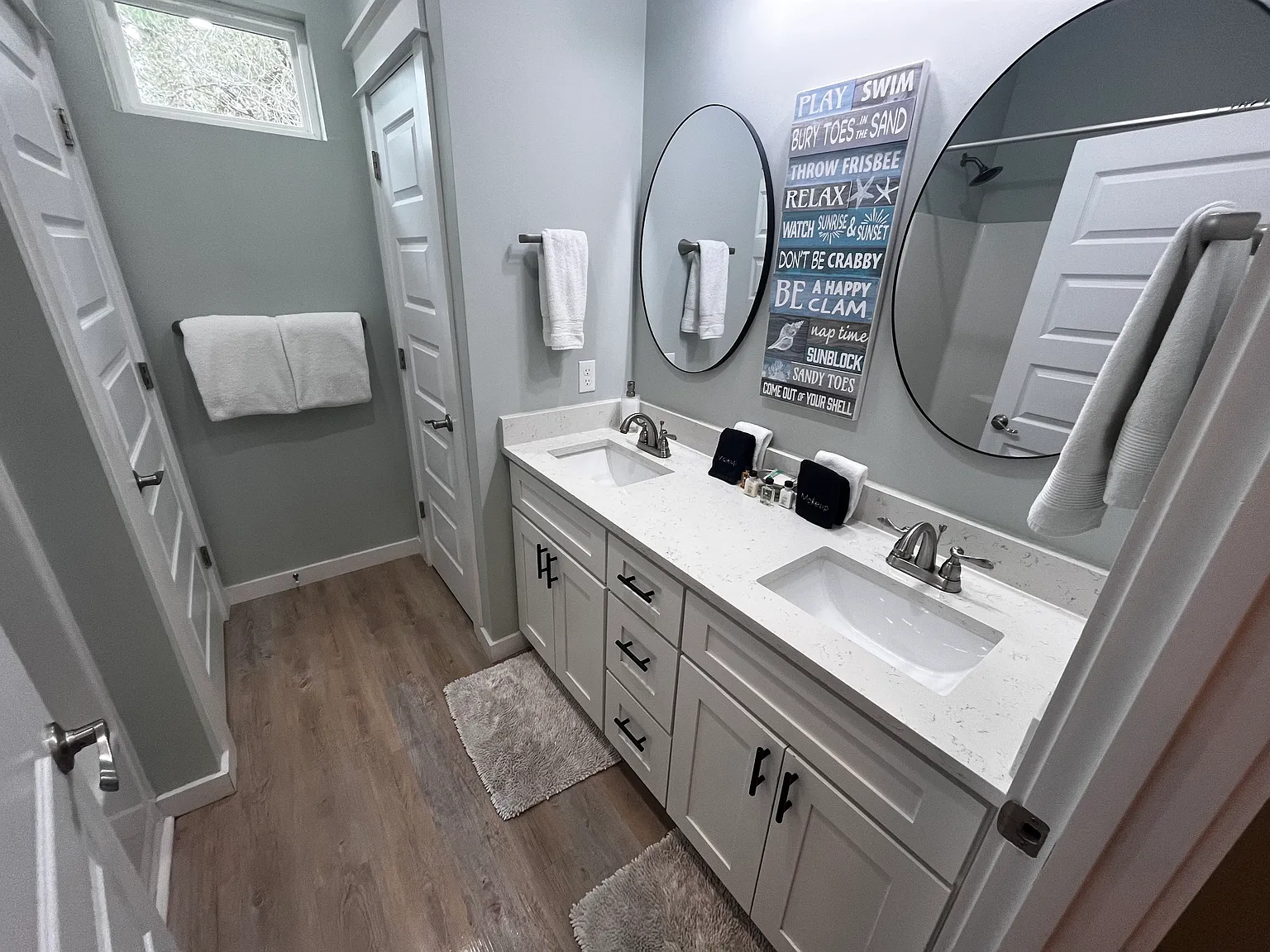 3 bed, 1778 sqft, $3,295 — Photo 3