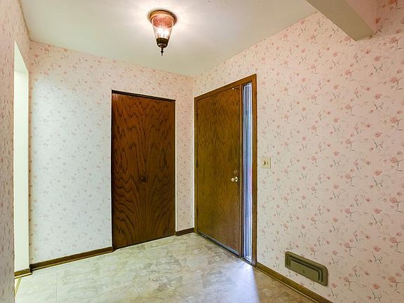 3rd image of 11452 Galtier Dr