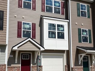 107 Olga Dr, Martinsburg, WV 25403