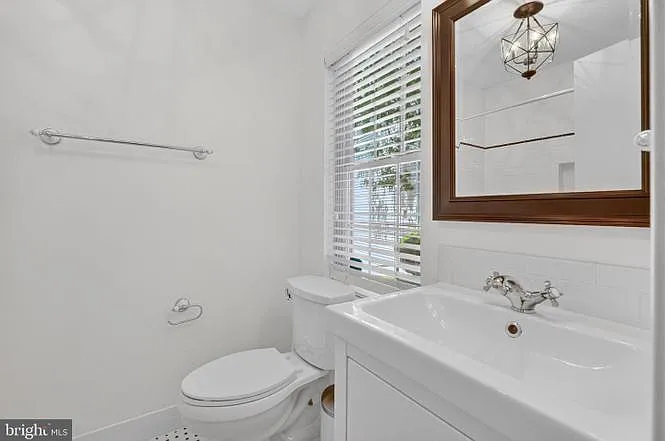 2974 Yarling Ct #2974 — Photo 8