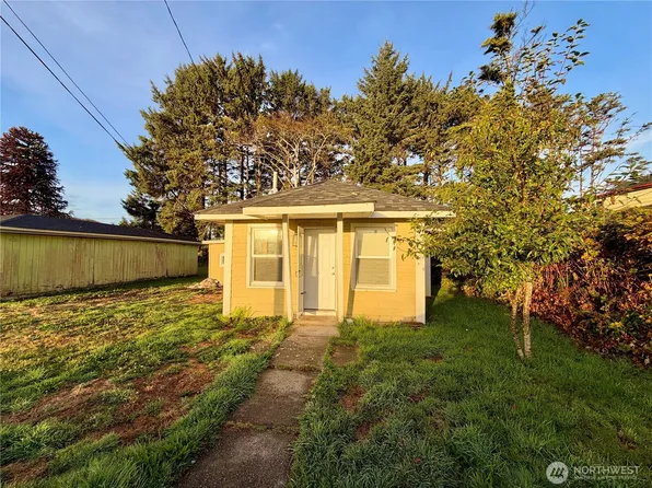 4777 Forwood Avenue, Moclips, WA 98571