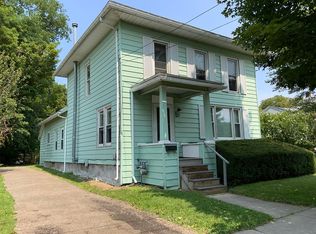 28 Eagle St, Fredonia, NY 14063