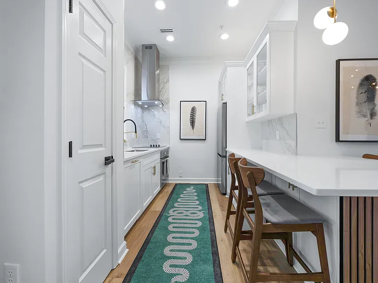 935 Hawthorne Bridge Ct — Photo 11