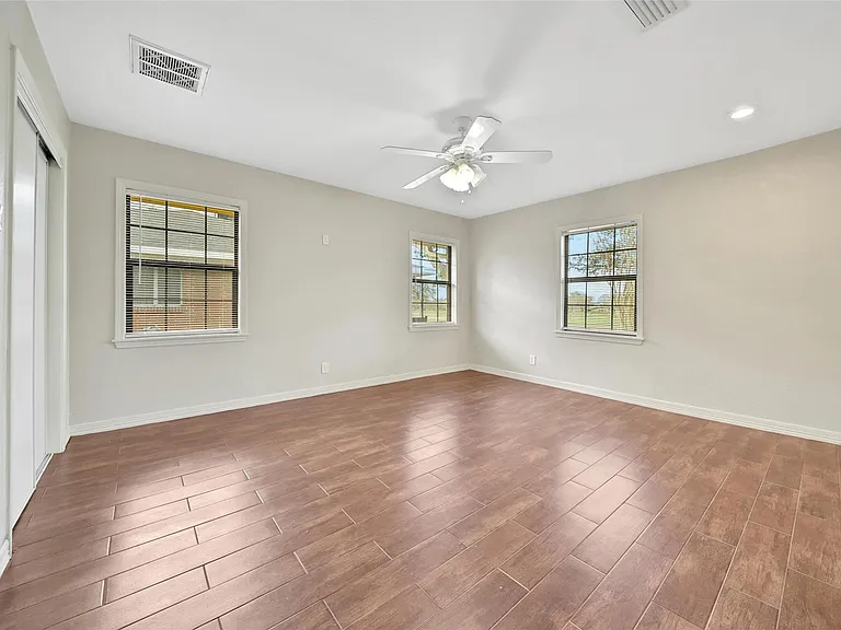 3315 S Braeswood Blvd — Photo 19