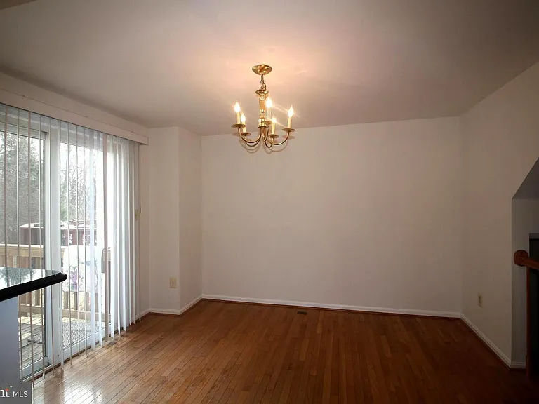 10500 Prairie Landing Ter — Photo 4