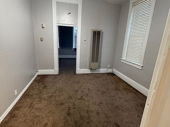 5th image of 408 Neosho St #1