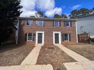 1736 Sturgeon Rd, Buford, GA 30518