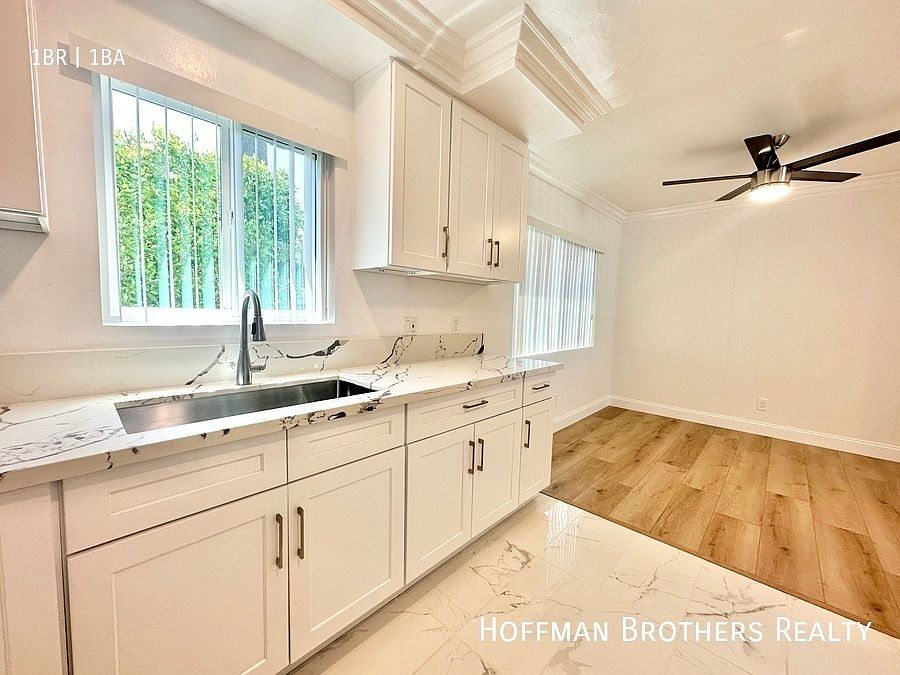 1st image of 11924 Burbank Blvd #24