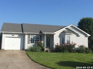 427 Pacific Ave, Oak Grove, KY 42262