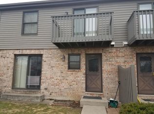 260 Washington St, Crystal Lake, IL 60014