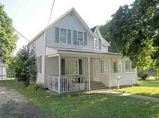 101 W Lincoln St, Charlevoix, MI 49720