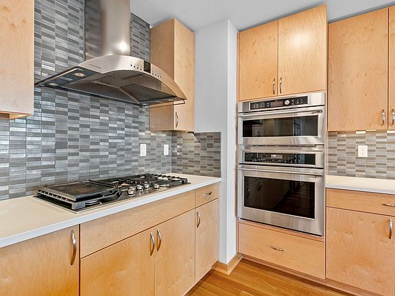 5th image of 1240 S 2nd St Unit 1702