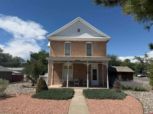447 S 9th Street, Montrose, CO 81401