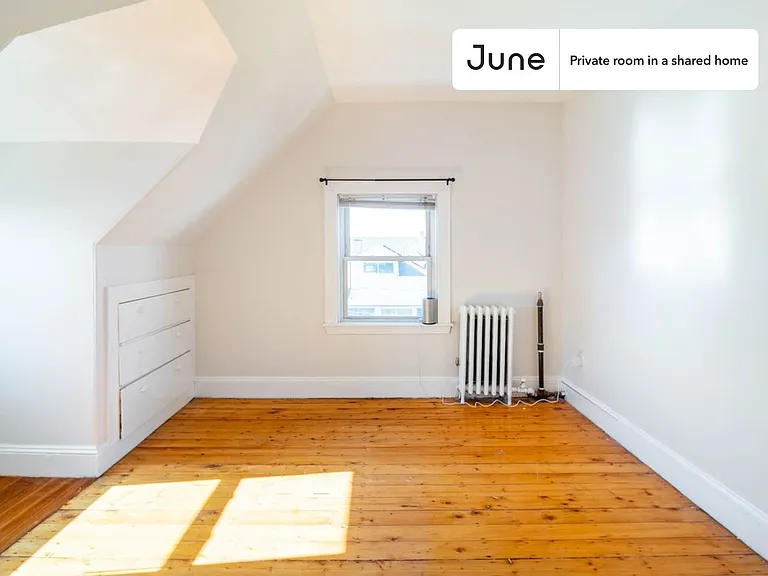 45 Montcalm Ave #D — Photo 3