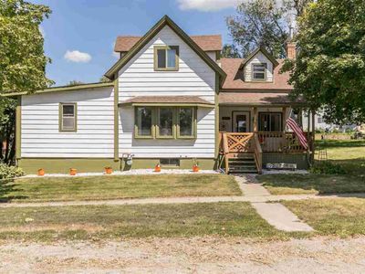 210 E Center St, Oxford, IA, 52322