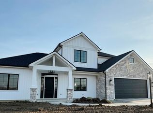 9555 Bass Rd, Fort Wayne, IN 46818