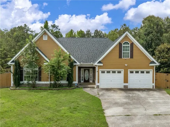 555 Huntington Trl, Temple, GA 30179