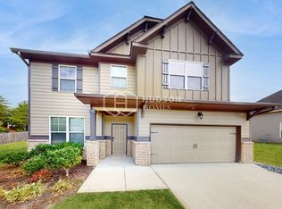 92 Huntleigh Shores Ln, Dallas, GA 30132