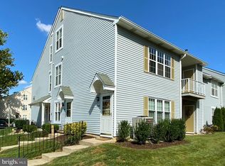 1706 Heatherstone Ct, Mount Laurel, NJ 08054