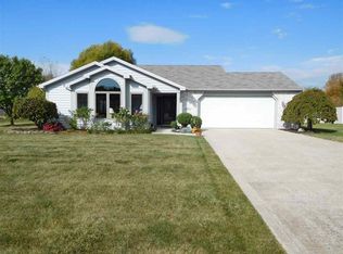 2315 Laforge Ln, Auburn, IN 46706