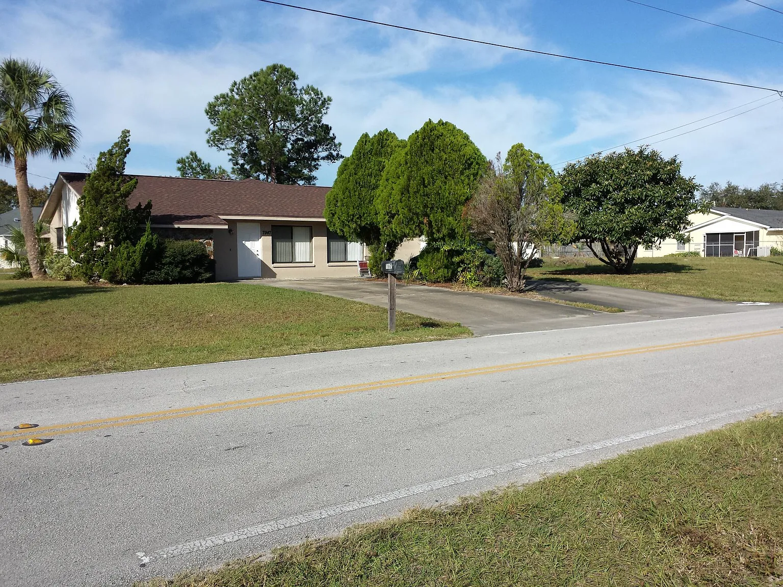 2 bed, 800 sqft, $1,250 — Photo 1