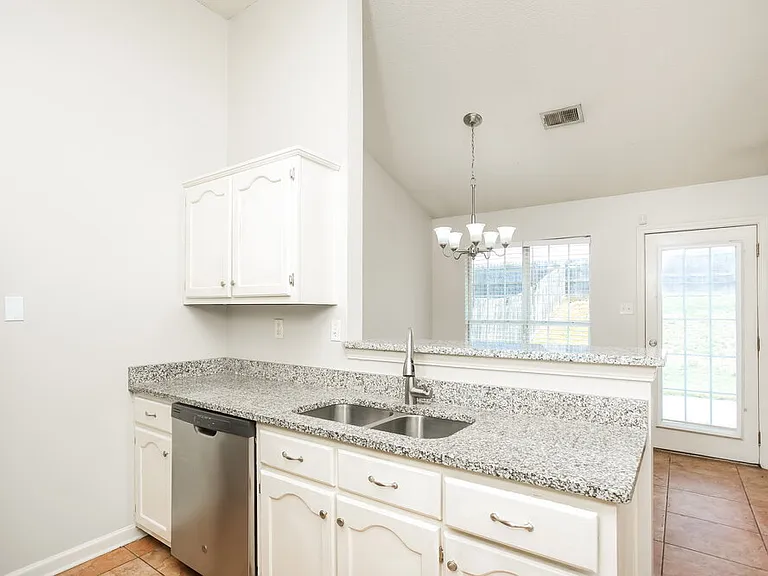 5290 Kristy Ln — Photo 7
