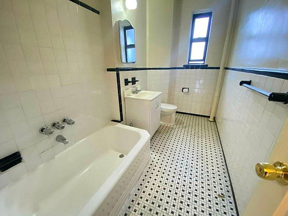 5th image of 37-09 75th St #6