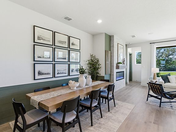 4th image of 20675 Huebner Road #532