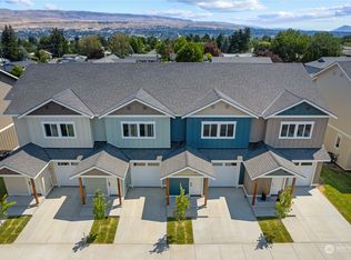 1030 Finch Ln #C1, Wenatchee, WA 98801