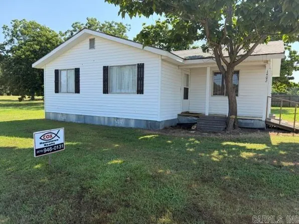 1402 S Grandview Dr, Dewitt, AR 72042