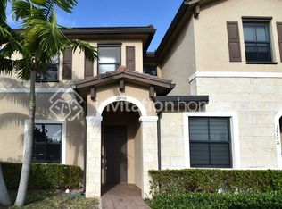 10466 W 33rd Way, Hialeah, FL 33018