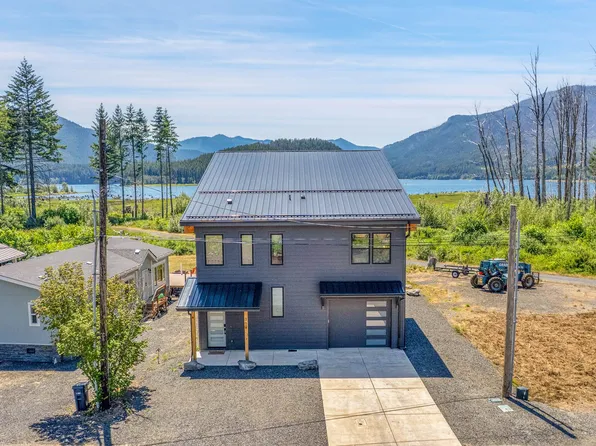 360 W Santiam Ave, Detroit, OR 97342