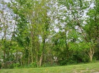 4 Beacon Hl, Charleston, WV 25311