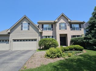 2087 Wild Dunes Ct, Geneva, IL 60134