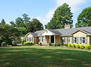 114 Dolphin Dr, Spartanburg, SC 29307