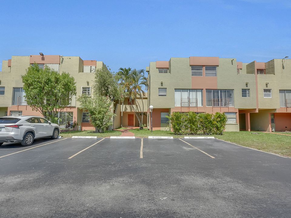 1st image of 9390 W Flagler St APT 210A