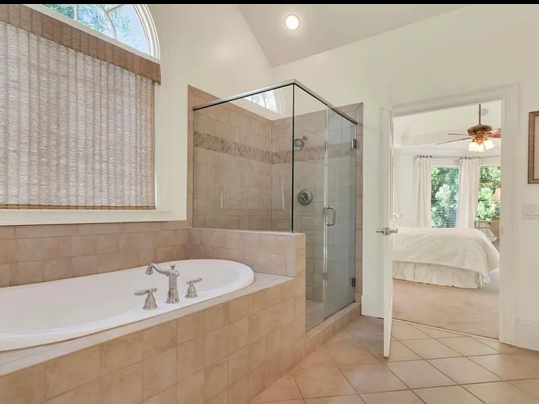 6715 Grand Marina Cir — Photo 34