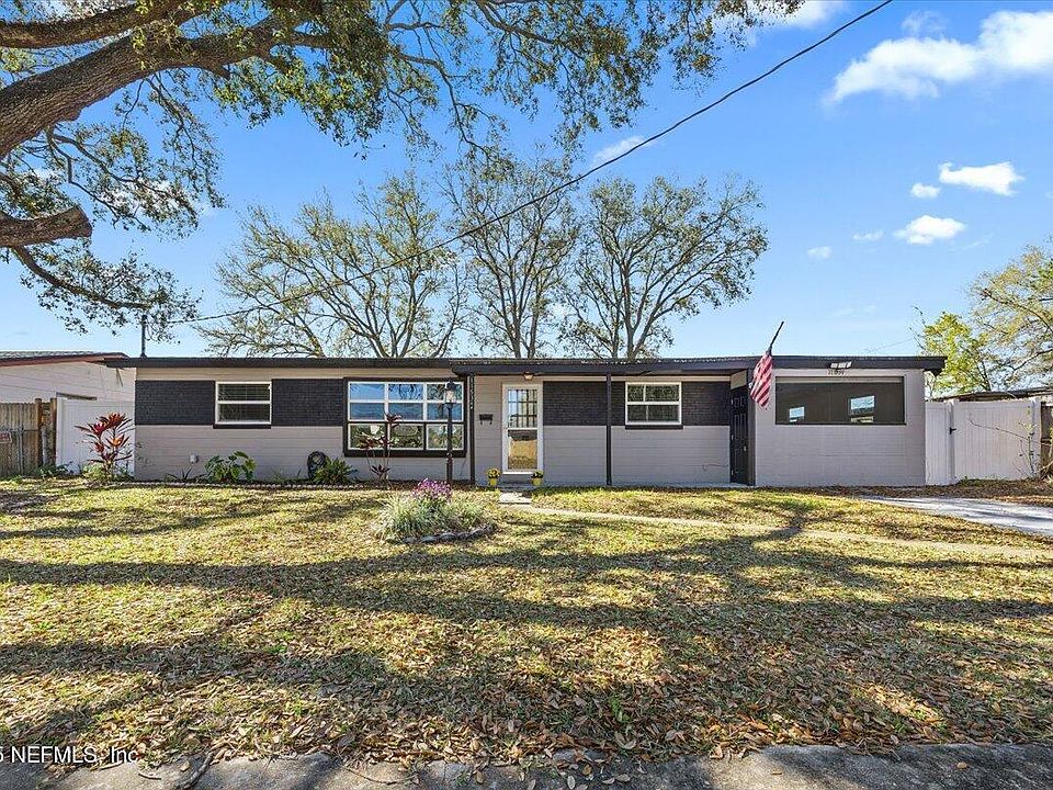 1st image of 11634 SURFWOOD Avenue