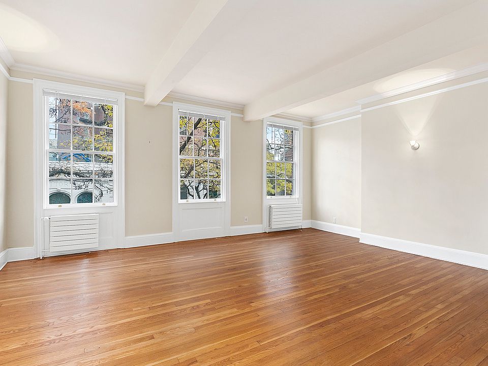 1st image of 491 Hudson St #2