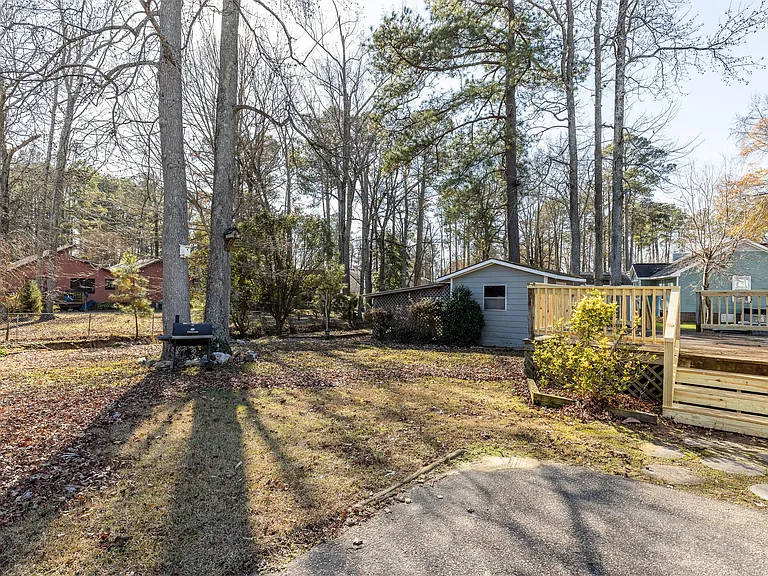 1601 Homestead Rd — Photo 28