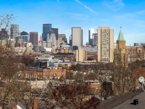 17 Akron St #2, Roxbury, MA 02119