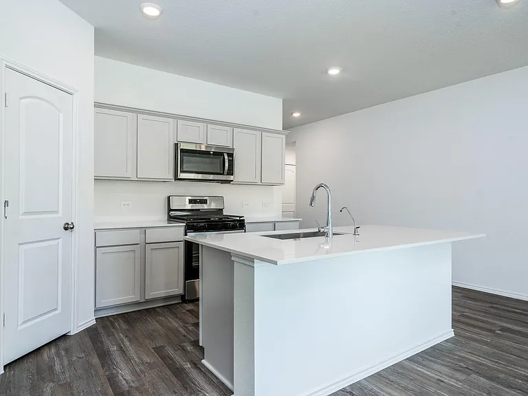 14317 Cloudy Ln — Photo 6