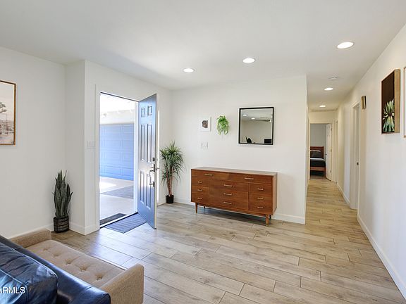 5th image of 8731 E JACKRABBIT Road