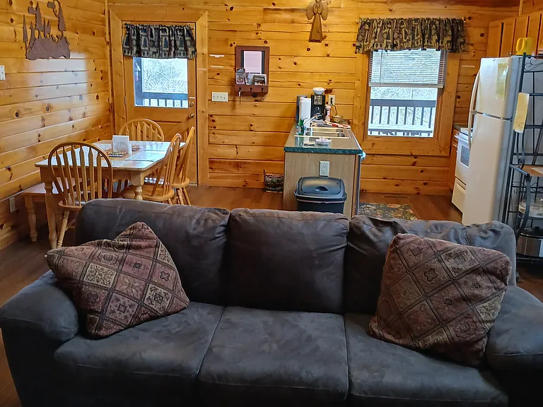 2125 Wingspan Dr — Photo 2