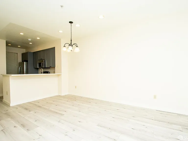 101 Crescent Way #2221 — Photo 5