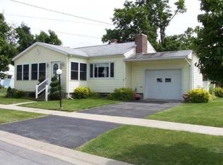 11 Morgan St, Akron, NY 14001