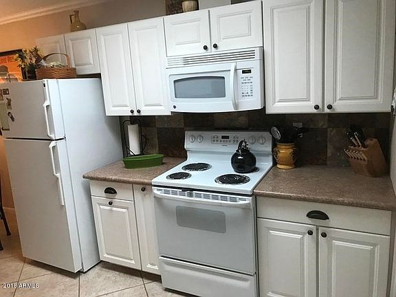 4th image of 13640 N 109th Ave